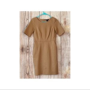 LAND’S END Fitted Career Dress Size 2P Pockets